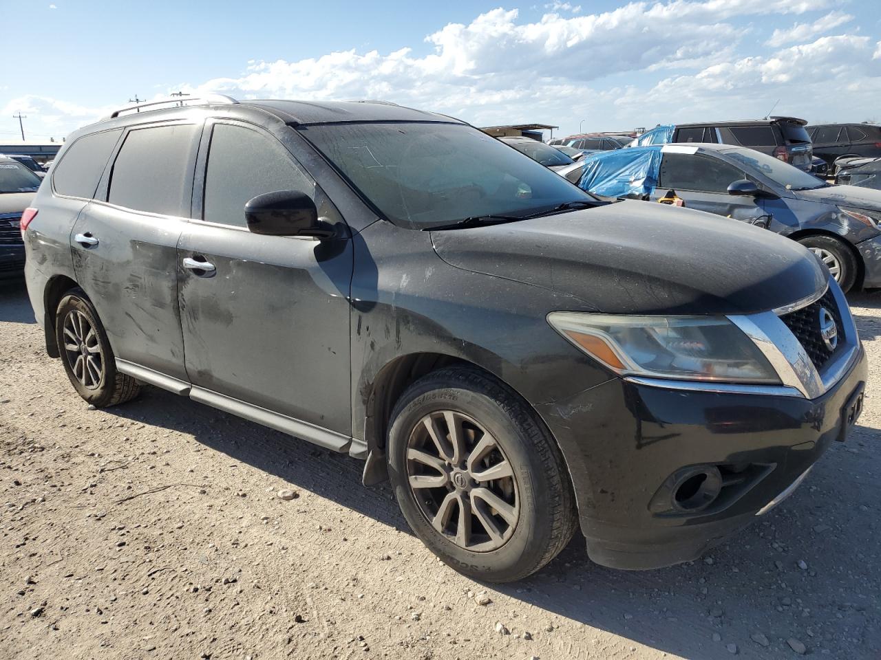 2015 Nissan Pathfinder - Image 4