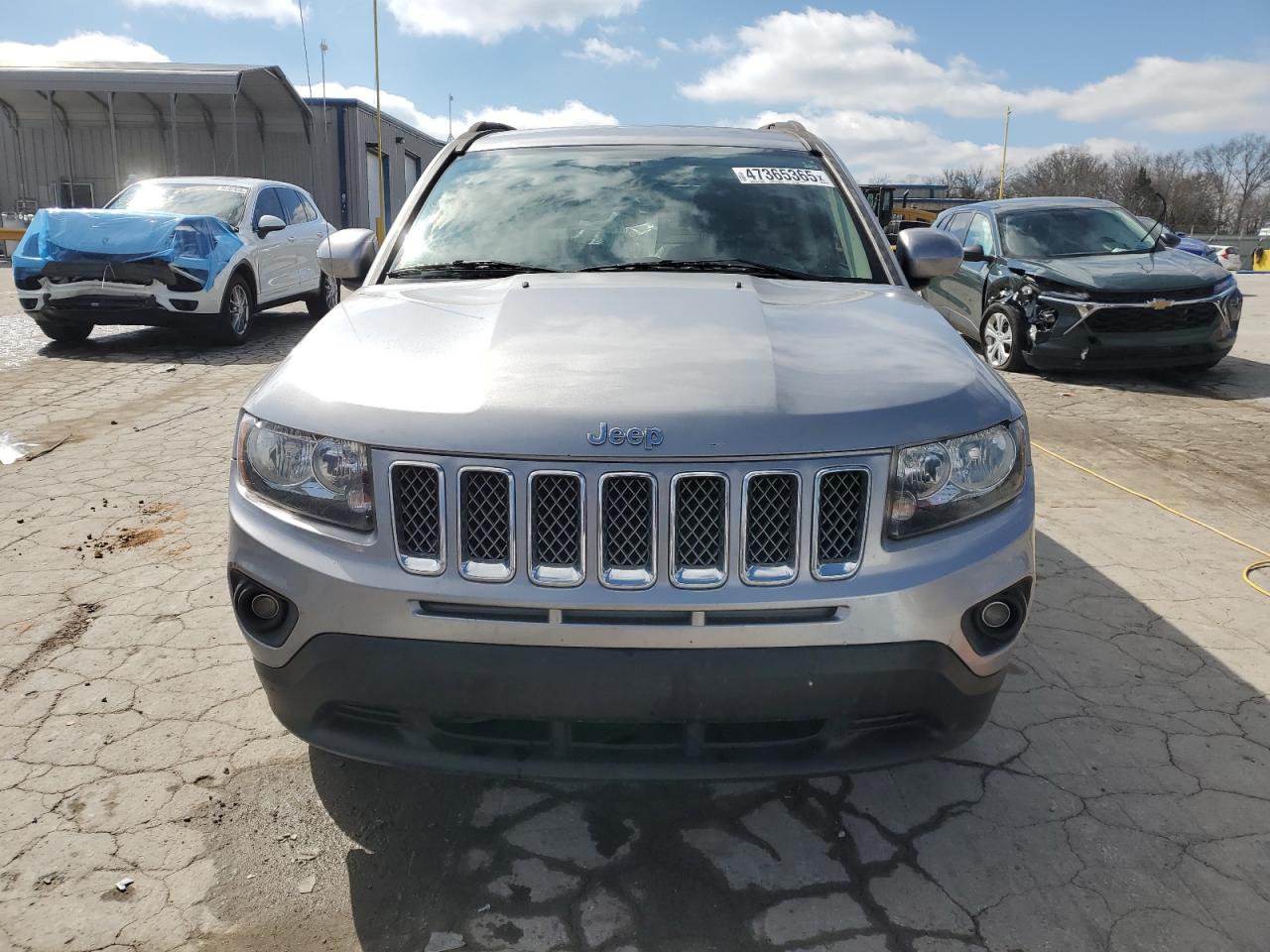 2017 Jeep Compass - Image 5