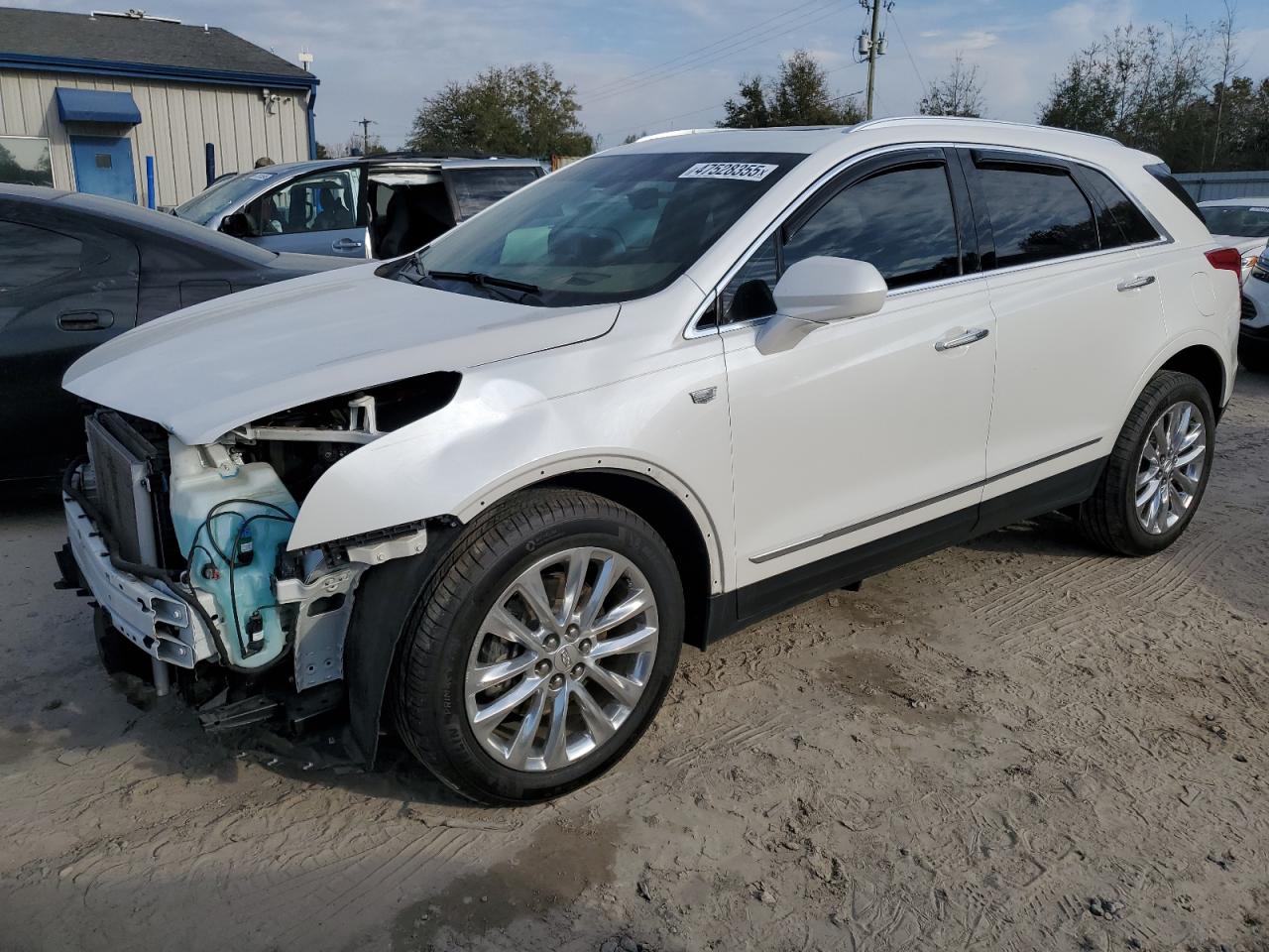 2017 Cadillac XT5 - Image 1
