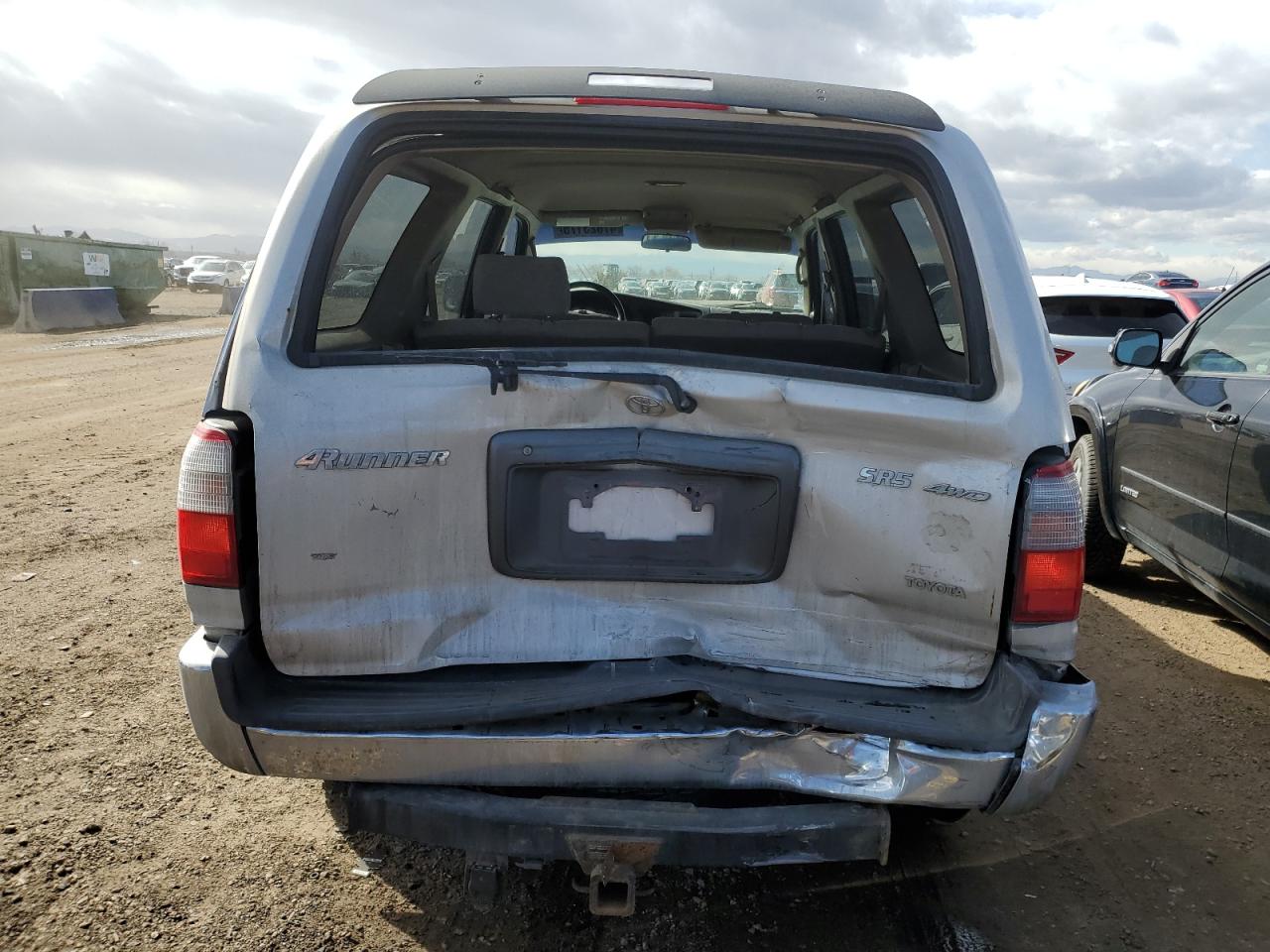 2000 Toyota 4Runner - Image 6