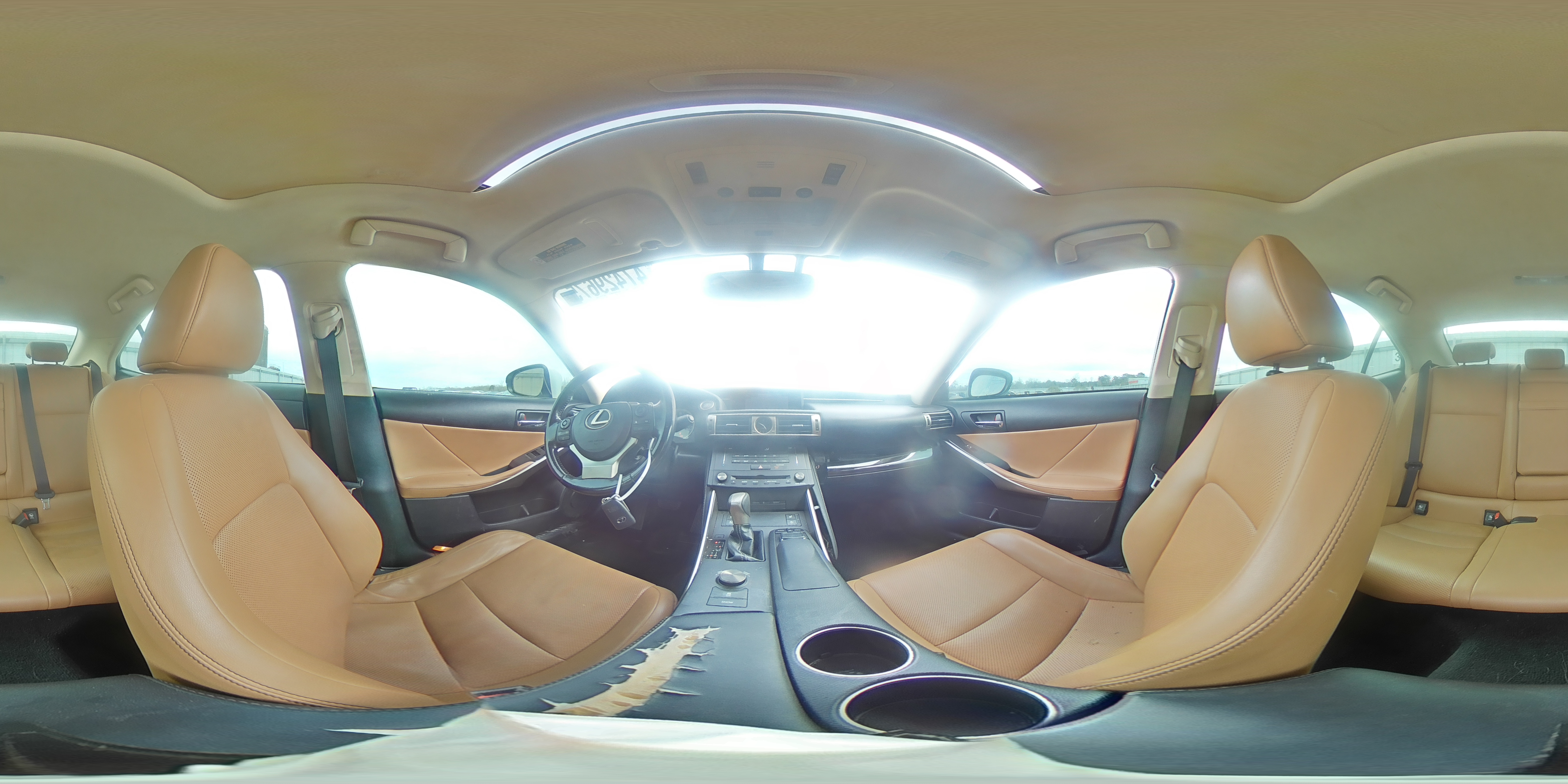 2016 Lexus IS - Image 12
