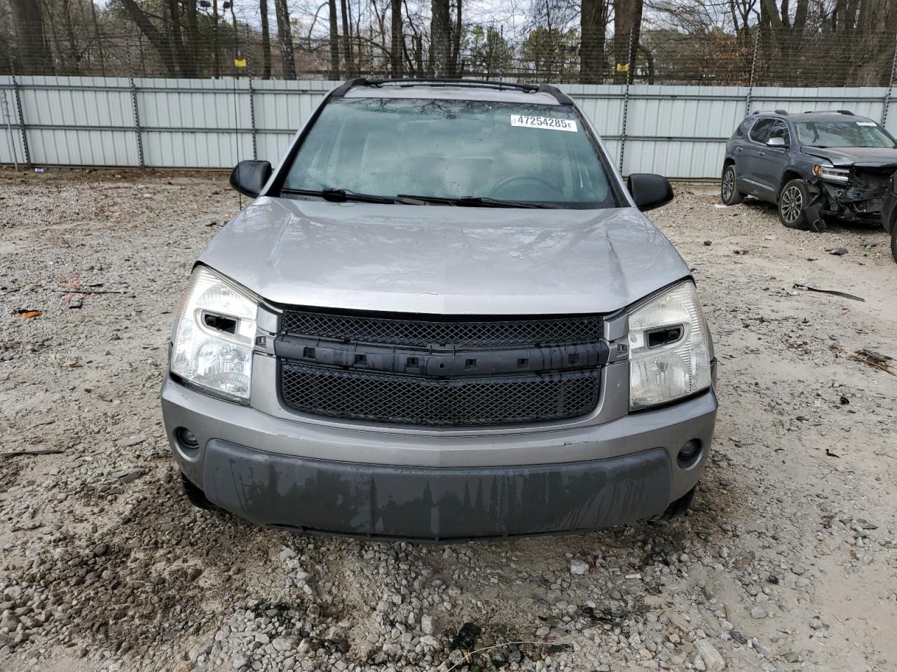2005 Chevrolet Equinox - Image 5
