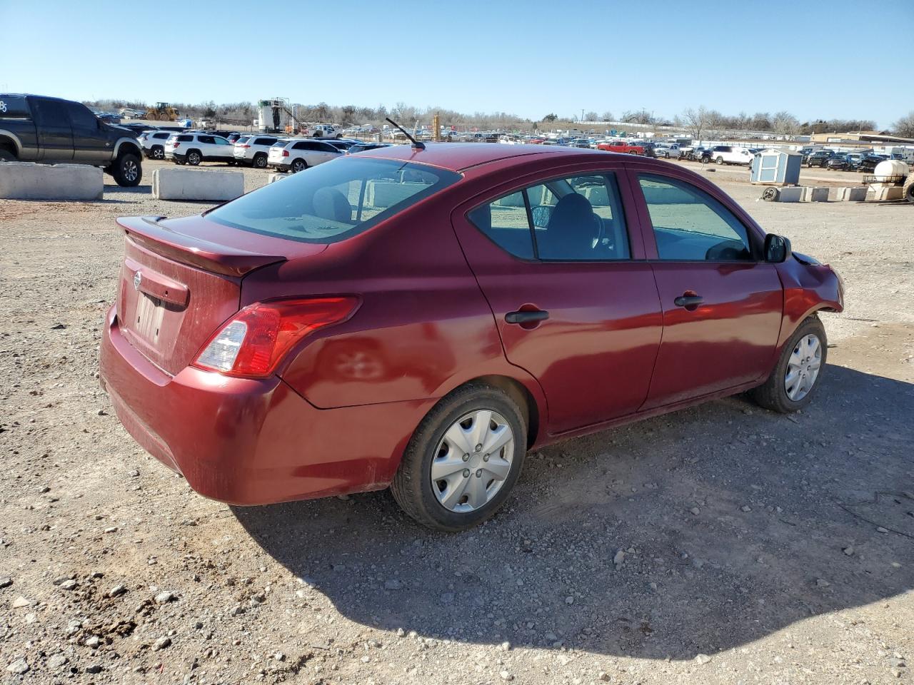2015 Nissan Versa - Image 3