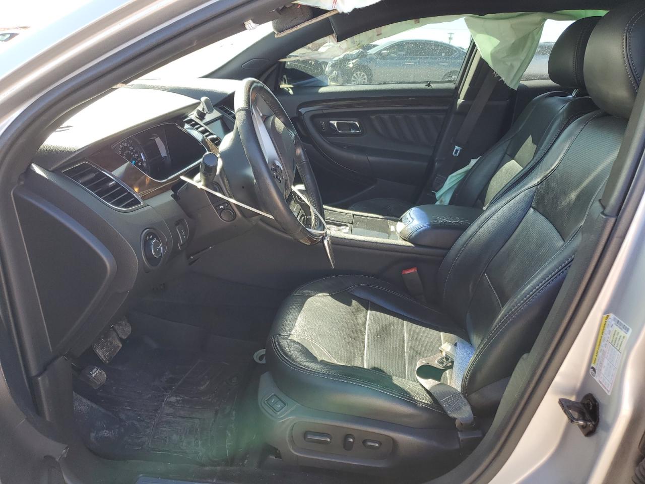 2014 Ford Taurus - Image 7