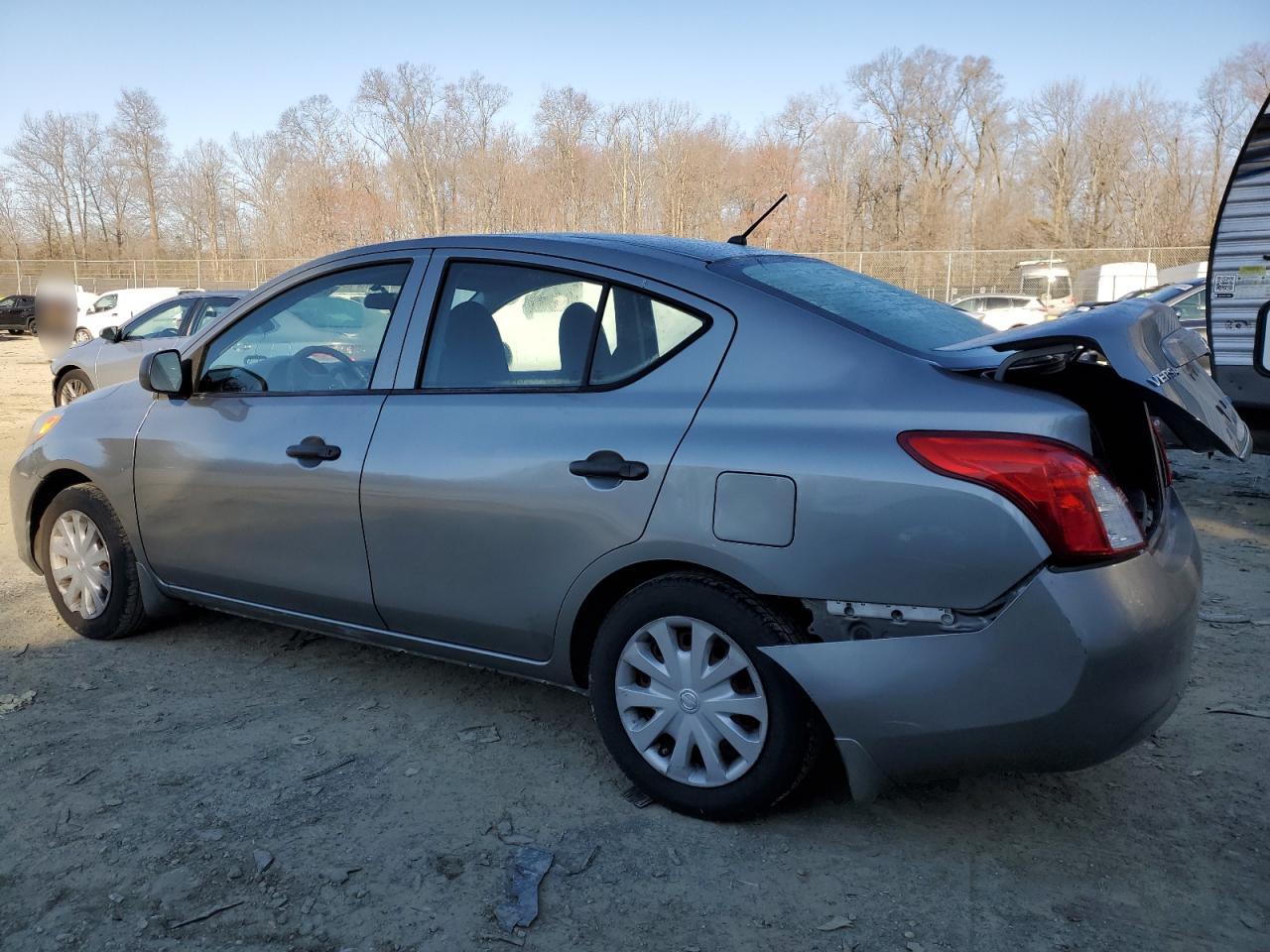 2012 Nissan Versa - Image 2