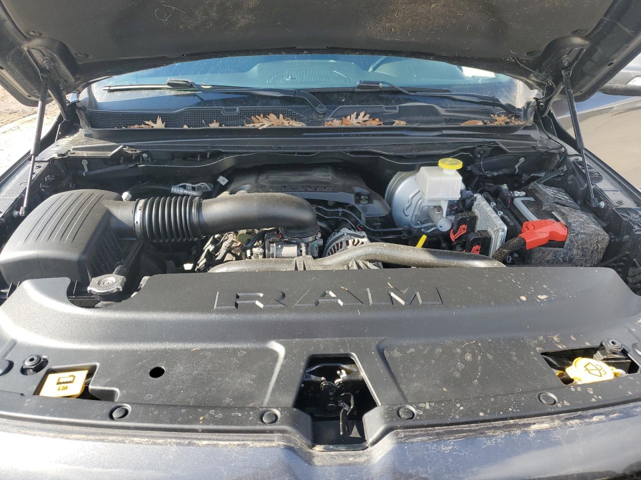 2020 RAM 1500 - Image 11