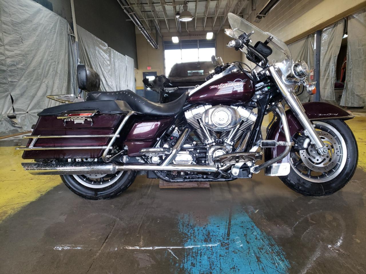 2005 Harley-Davidson Flhri  for Sale in Indianapolis, IN - Front End