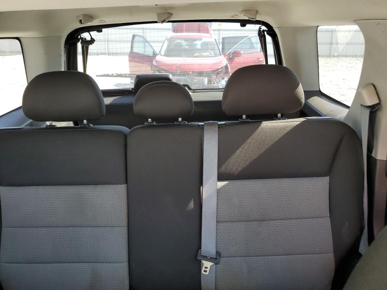 2007 Ford Escape - Image 10