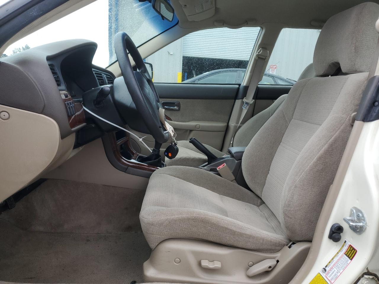2004 Subaru Legacy - Image 7