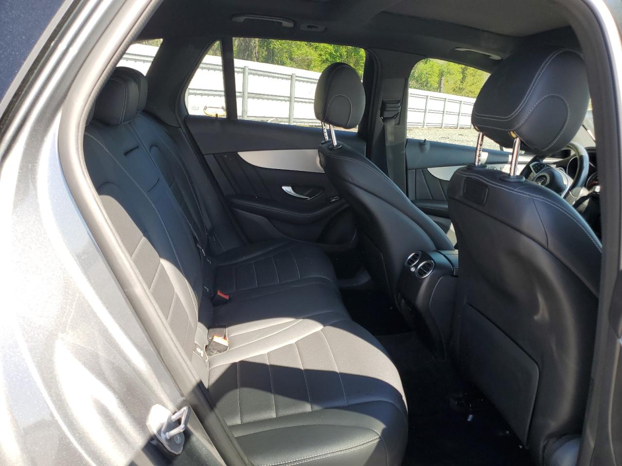 2019 Mercedes-Benz GLC - Image 11