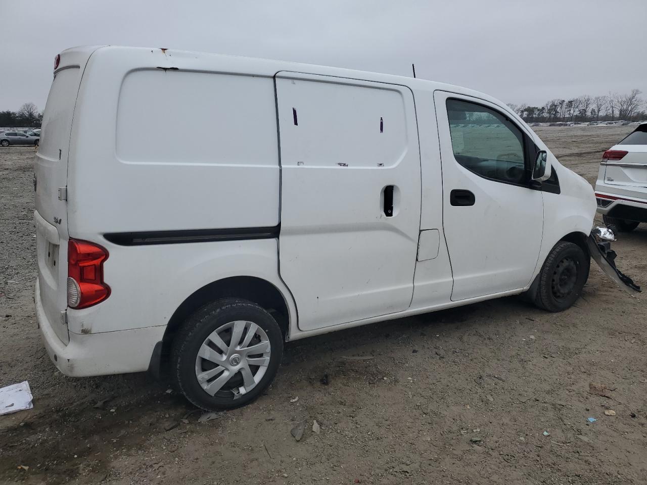 2015 Nissan NV - Image 3