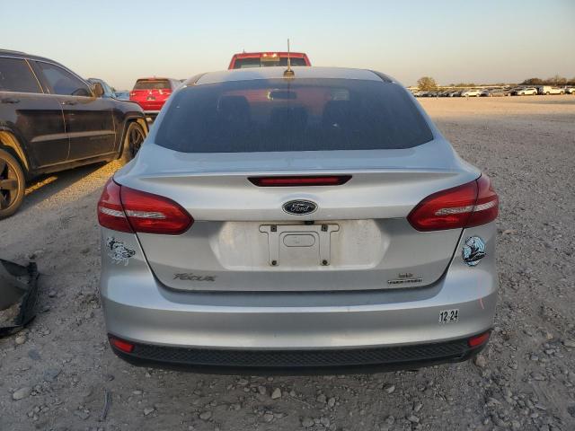  FORD FOCUS 2016 Silver
