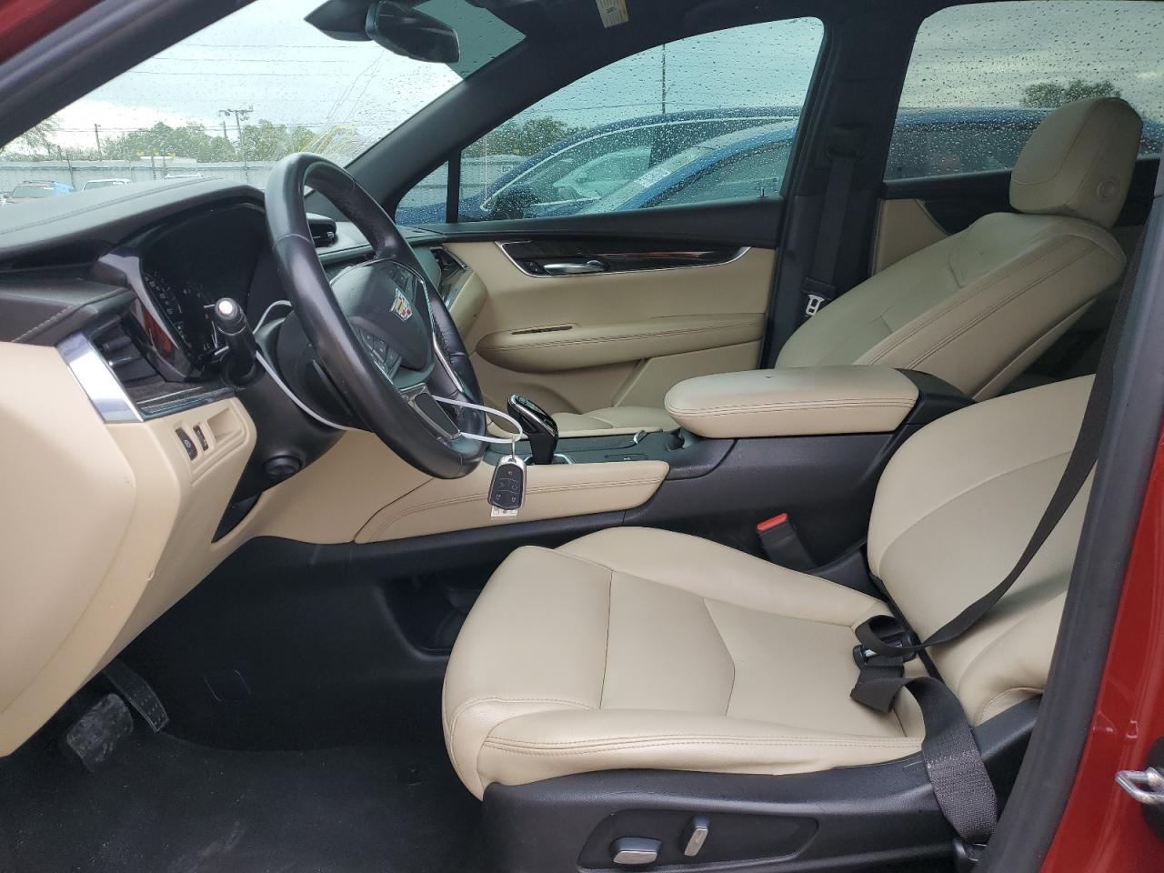 2018 Cadillac XT5 - Image 7