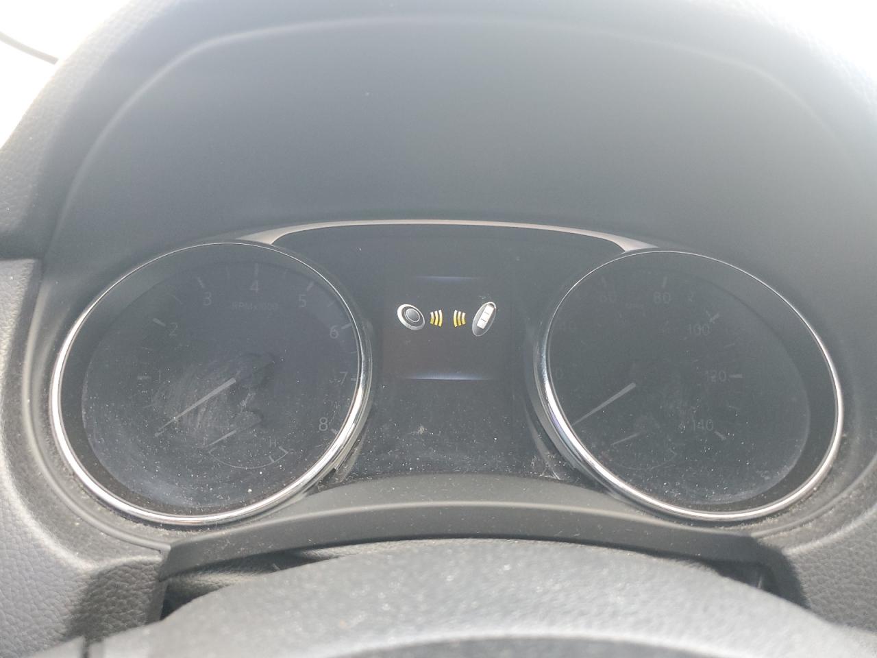 2014 Nissan Rogue - Image 9