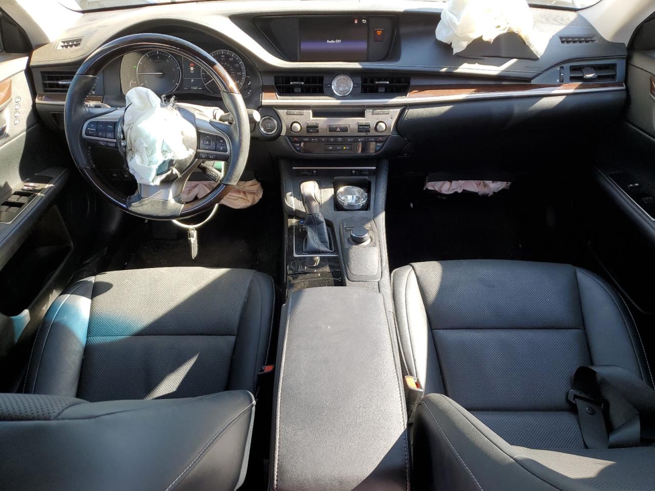 2017 Lexus ES - Image 8