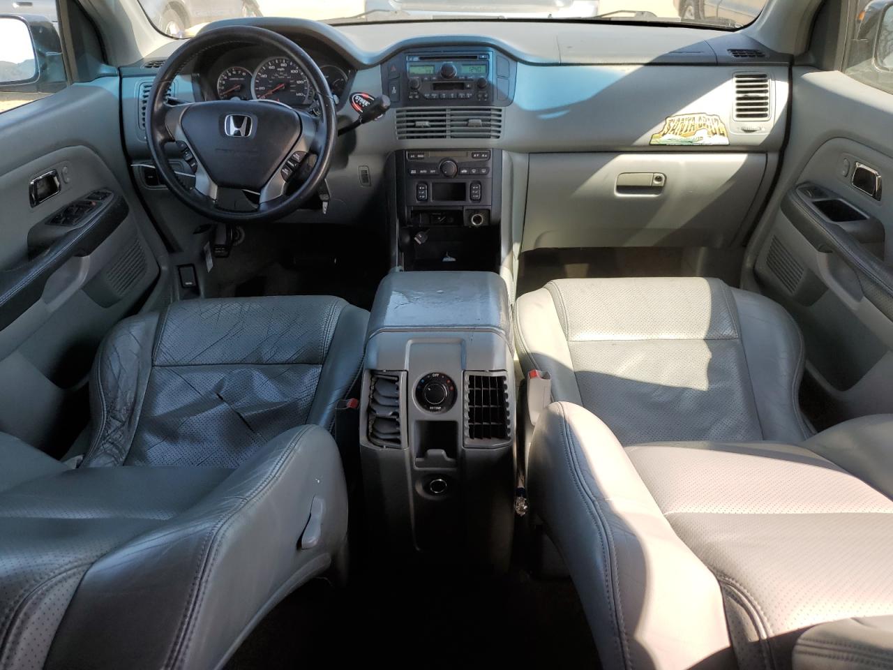 2004 Honda Pilot - Image 8