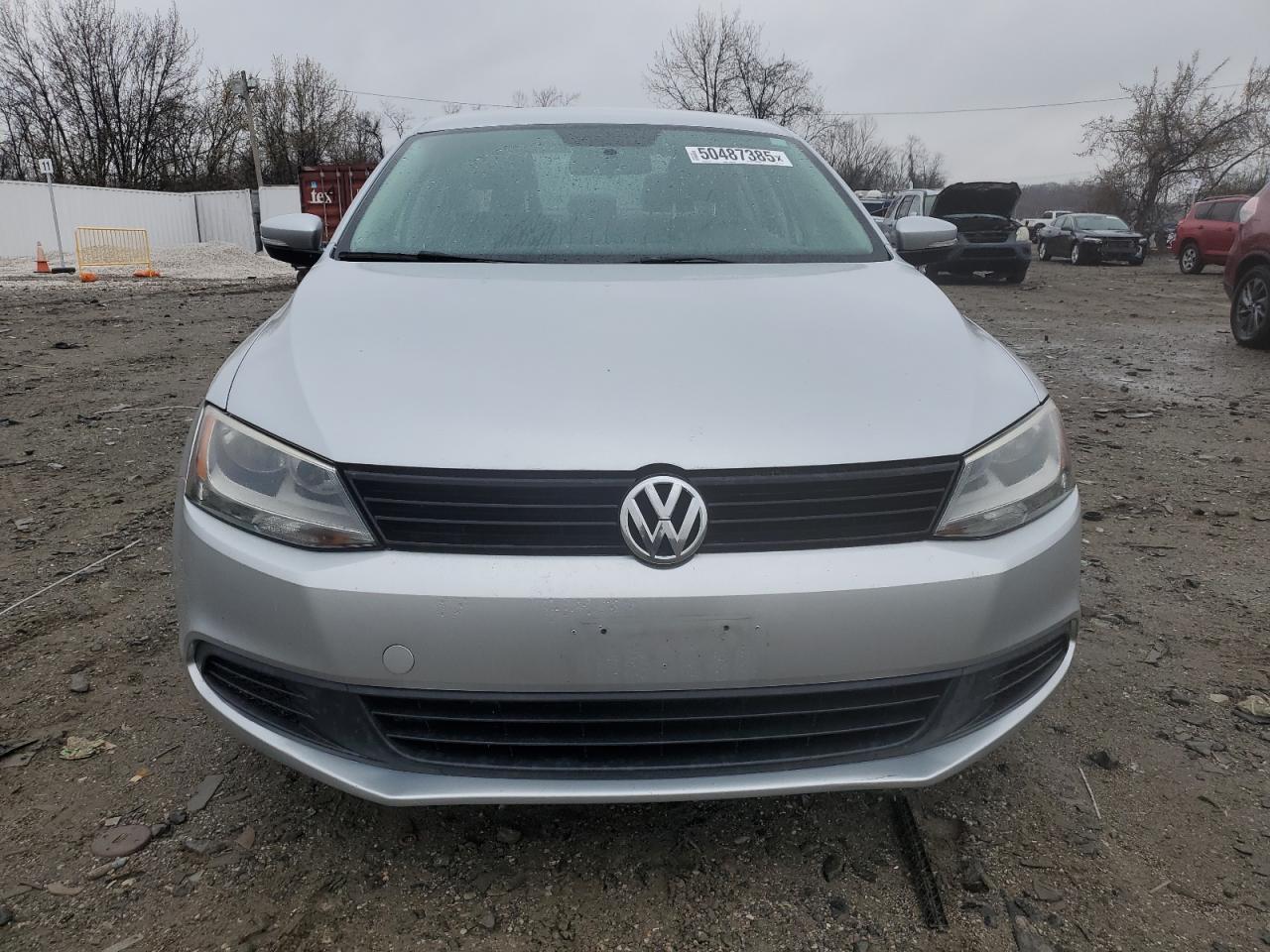 2014 Volkswagen Jetta - Image 5