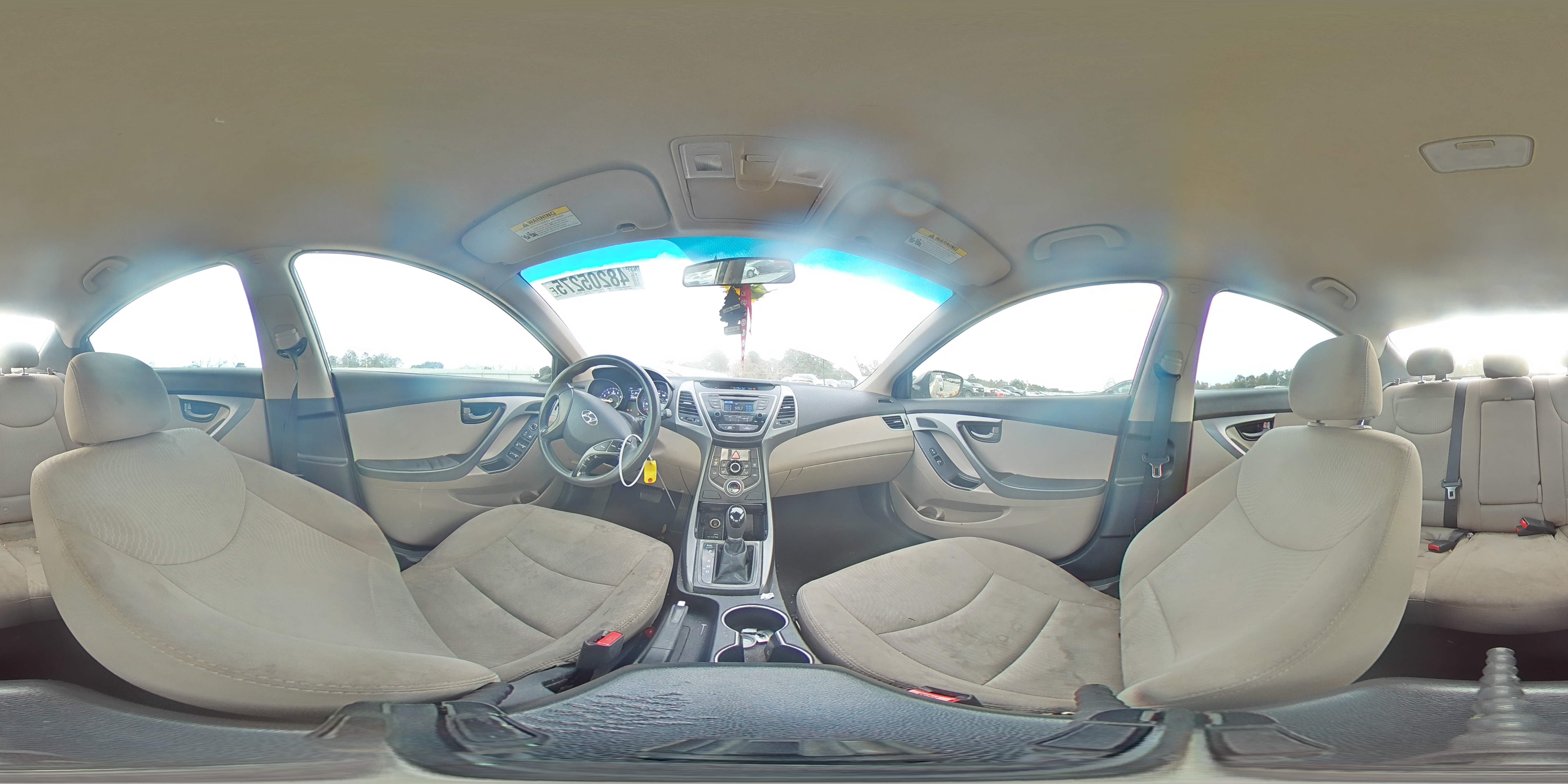 2015 Hyundai Elantra - Image 13