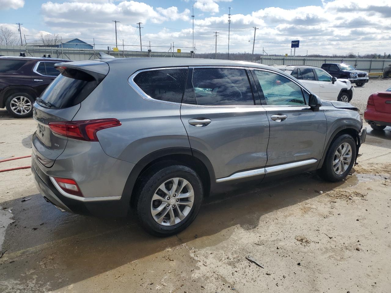 2019 Hyundai Santa Fe - Image 3