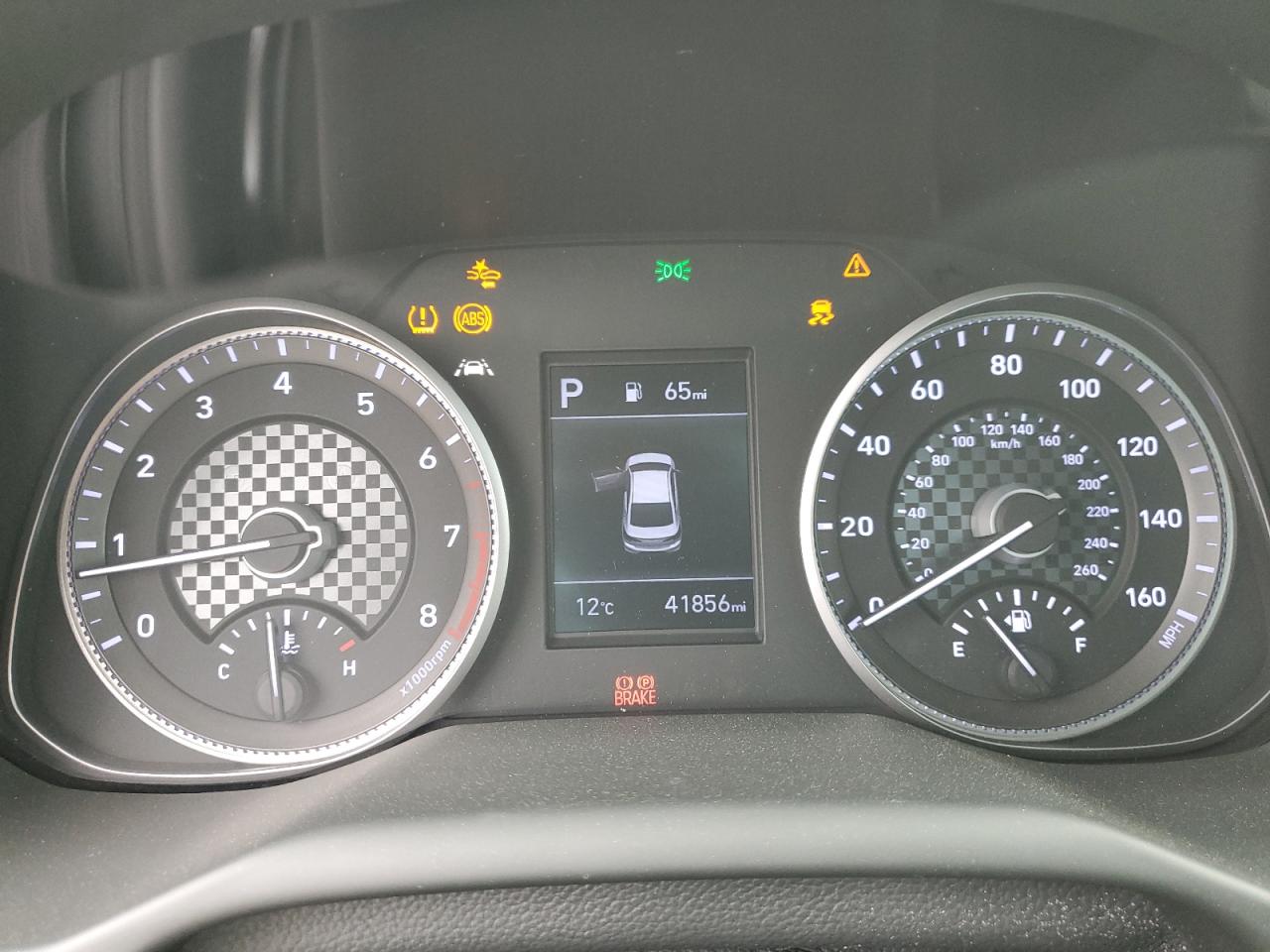 2019 Hyundai Elantra - Image 9