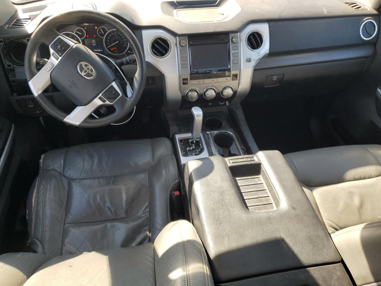 2014 Toyota Tundra - Image 8
