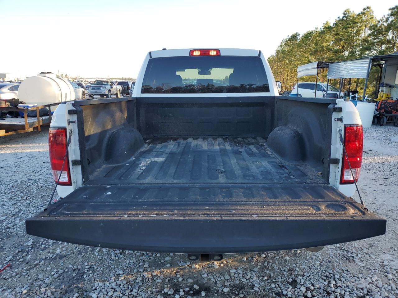 2018 RAM 1500 - Image 6