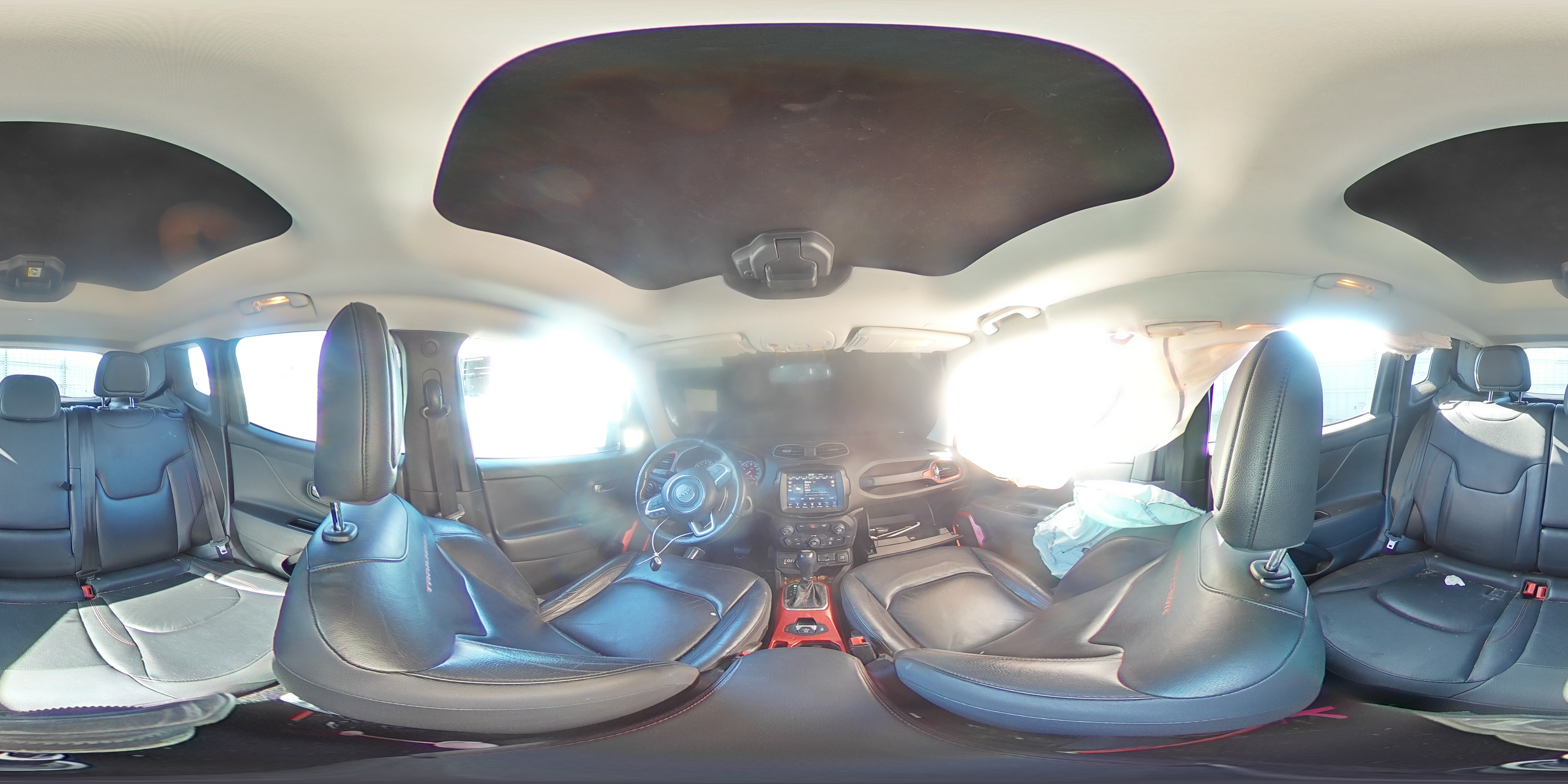 2018 Jeep Renegade - Image 14