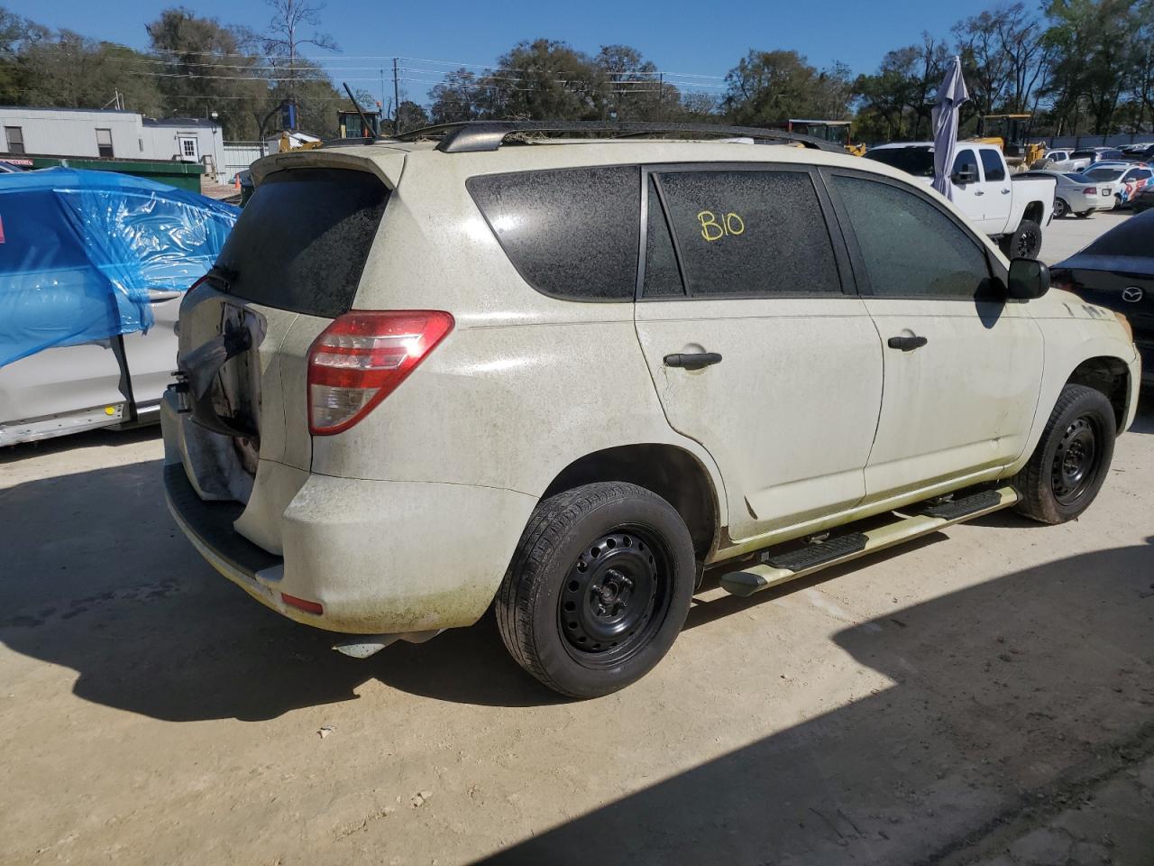 2012 Toyota RAV 4 - Image 3