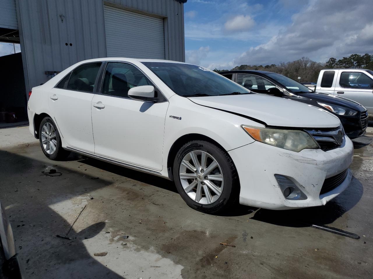 2012 Toyota Camry - Image 4