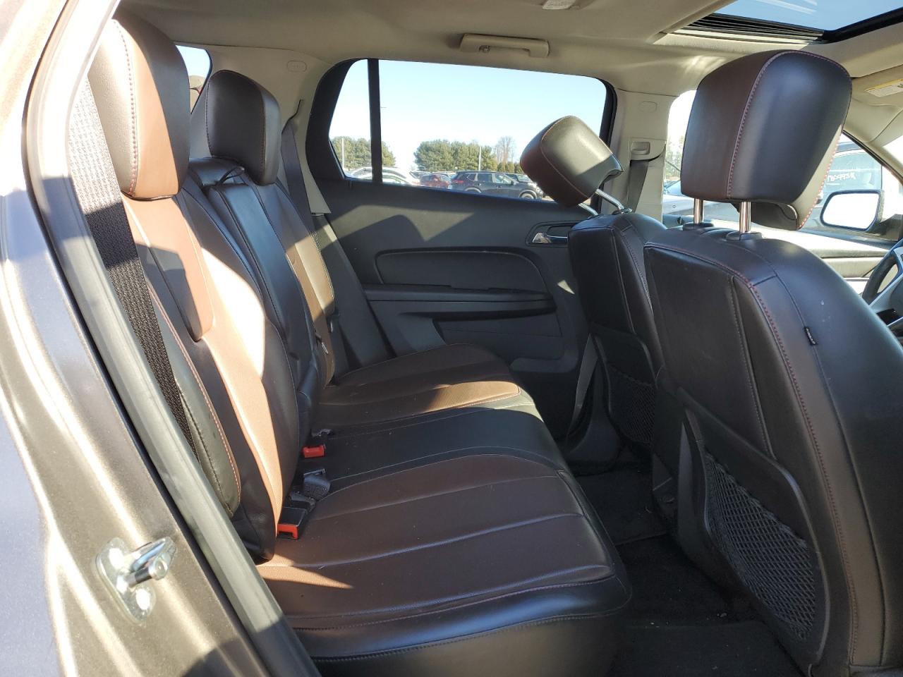 2011 GMC Terrain - Image 11