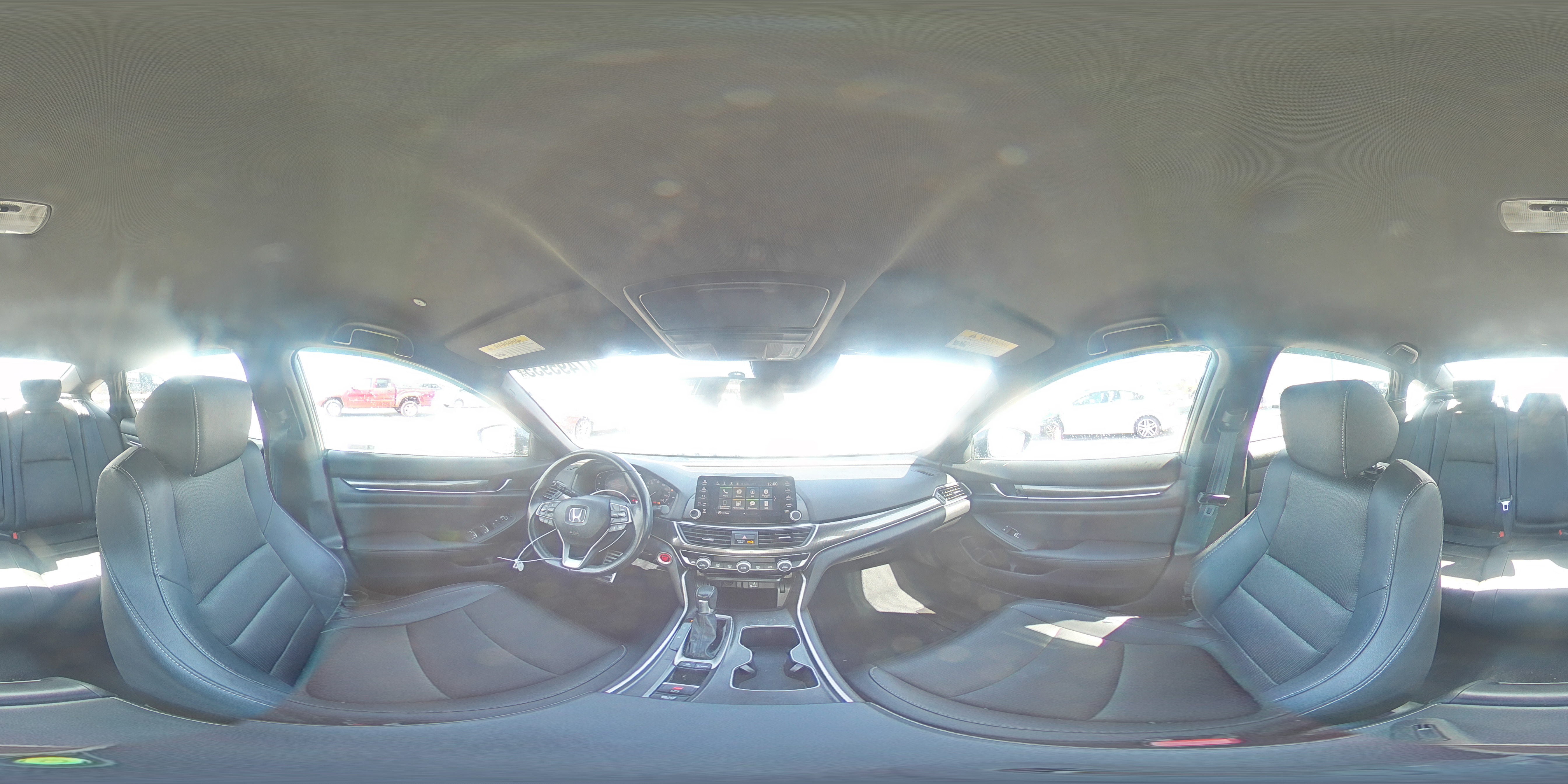 2020 Honda Accord - Image 15
