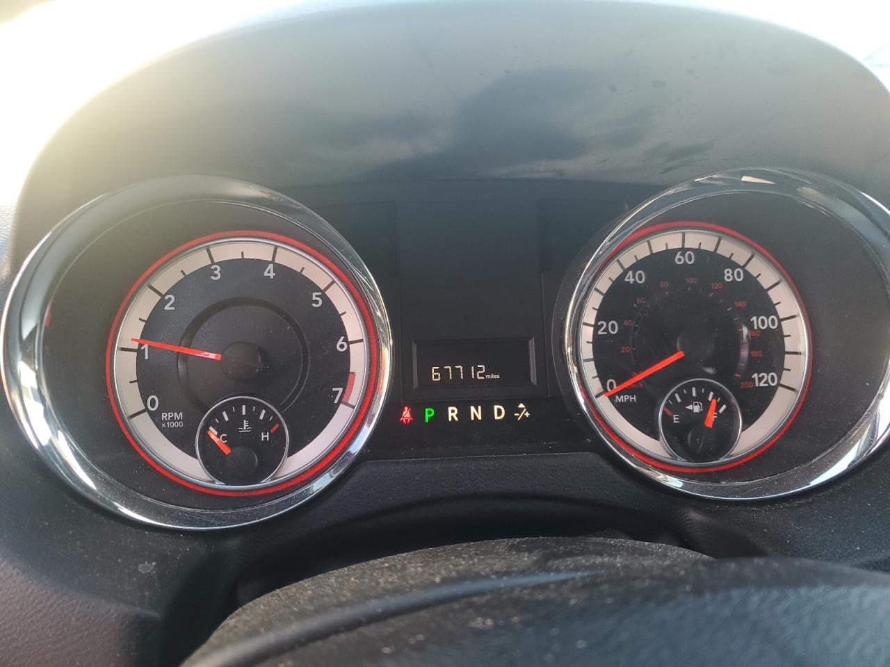 2019 Dodge Caravan - Image 9
