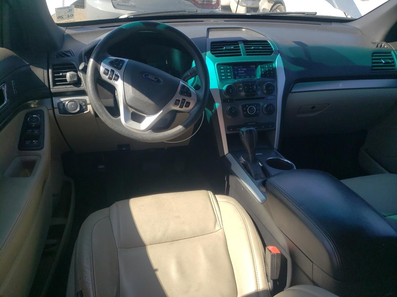 2013 Ford Explorer - Image 8