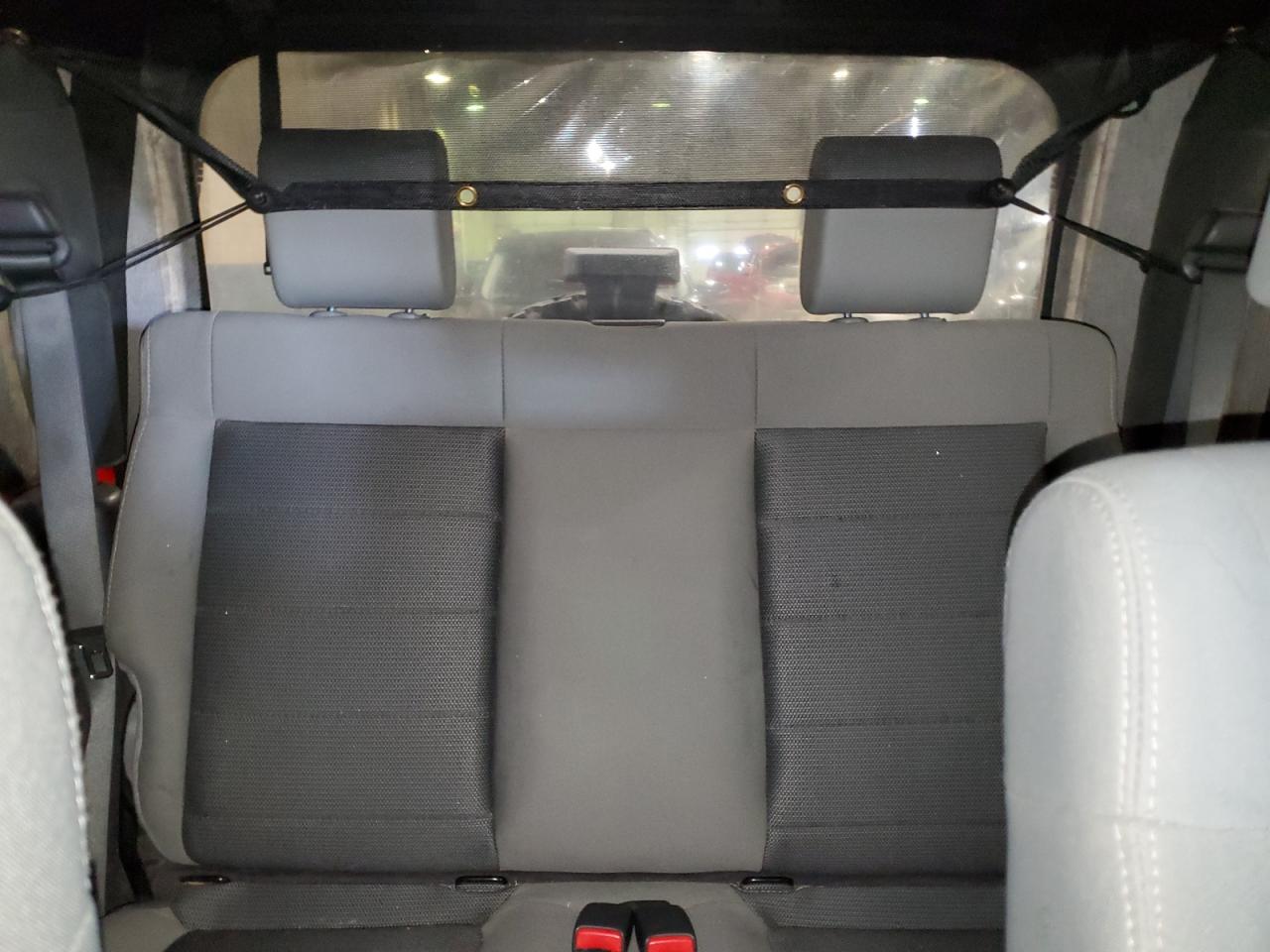2009 Jeep Wrangler - Image 10
