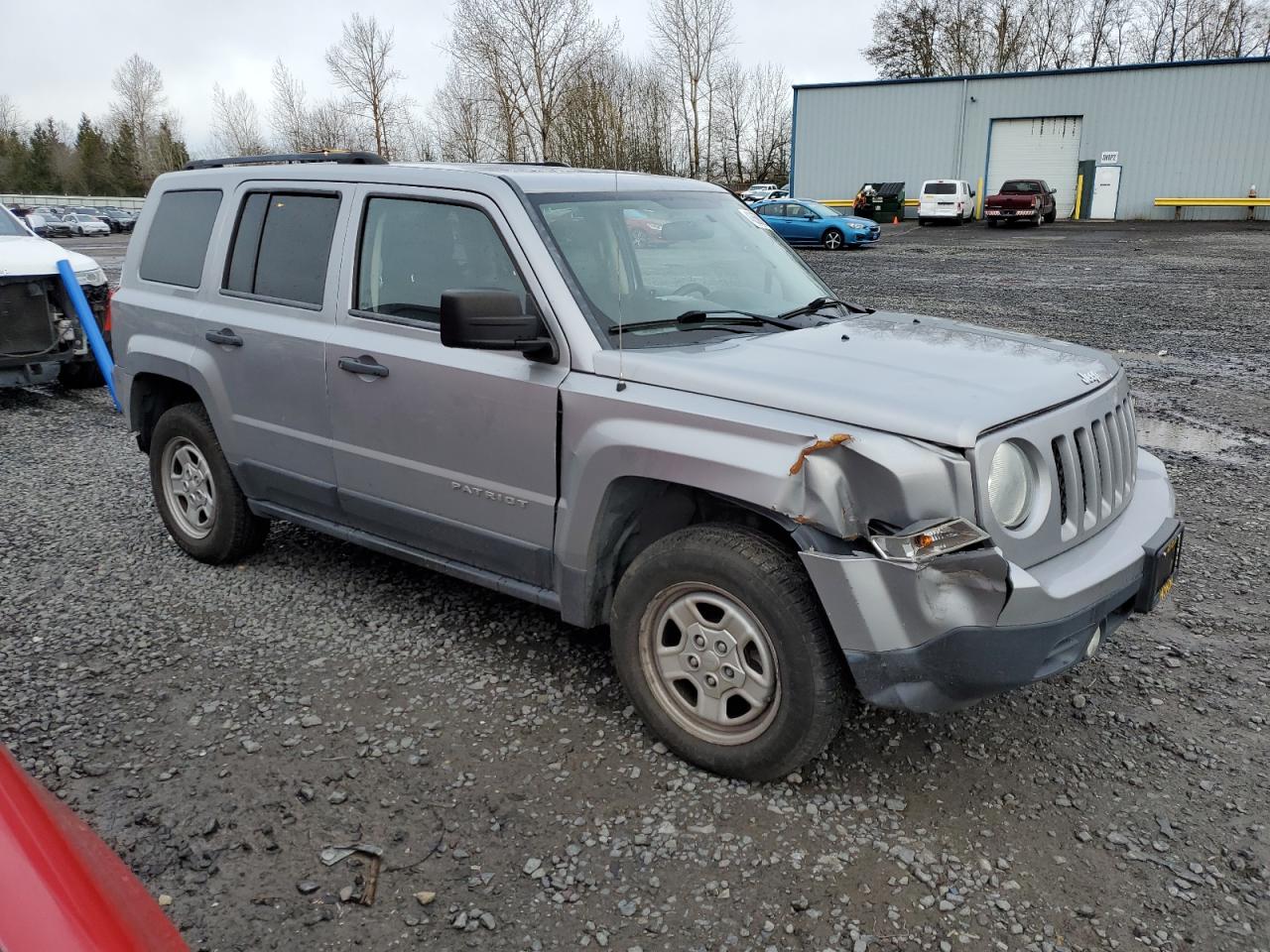2015 Jeep Liberty (Patriot) - Image 4