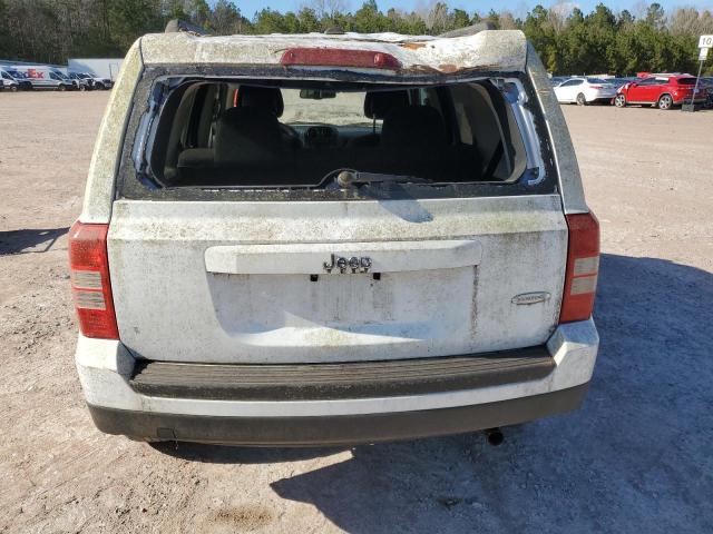  JEEP PATRIOT 2016 Белый