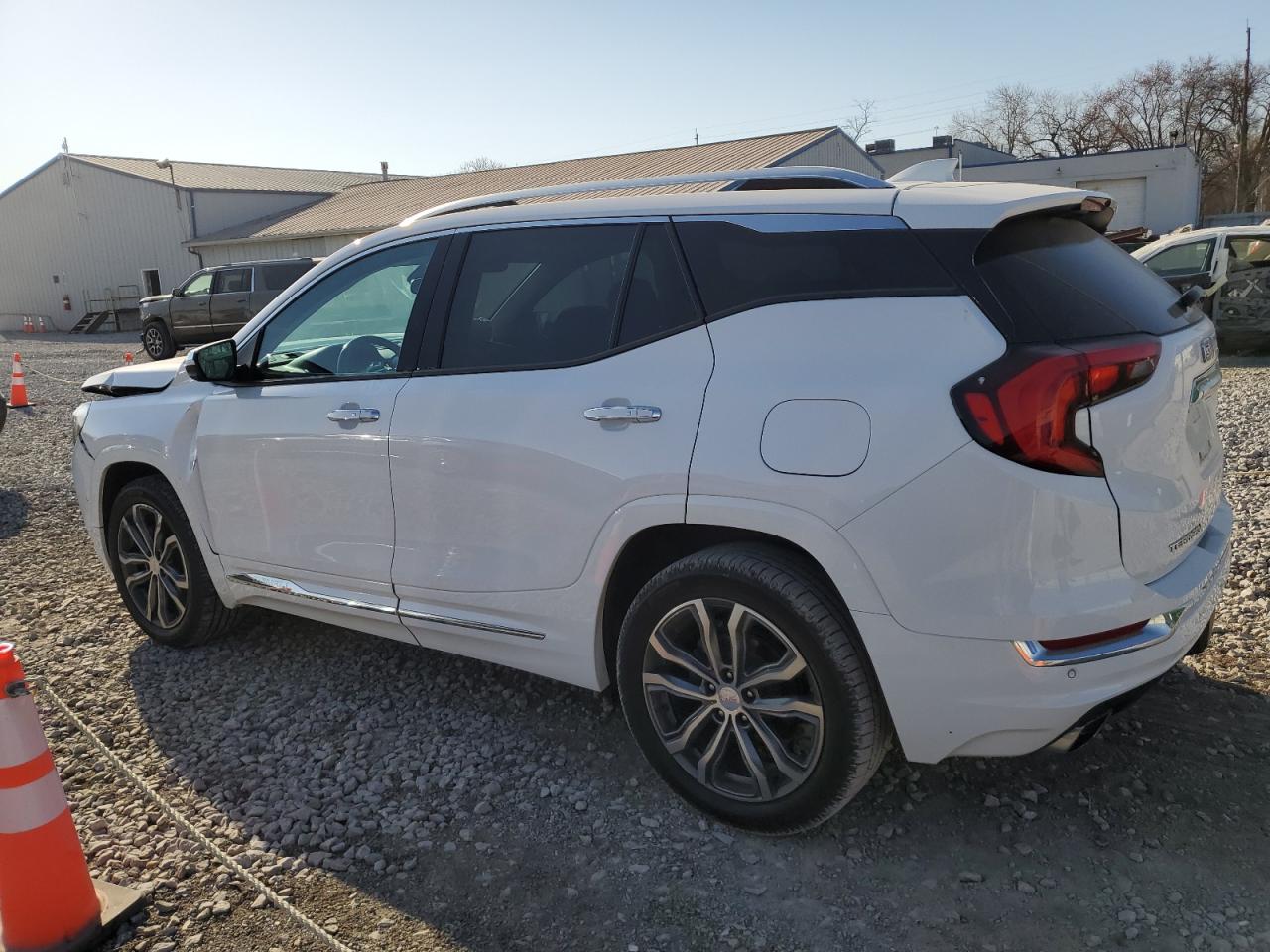 2020 GMC Terrain - Image 2