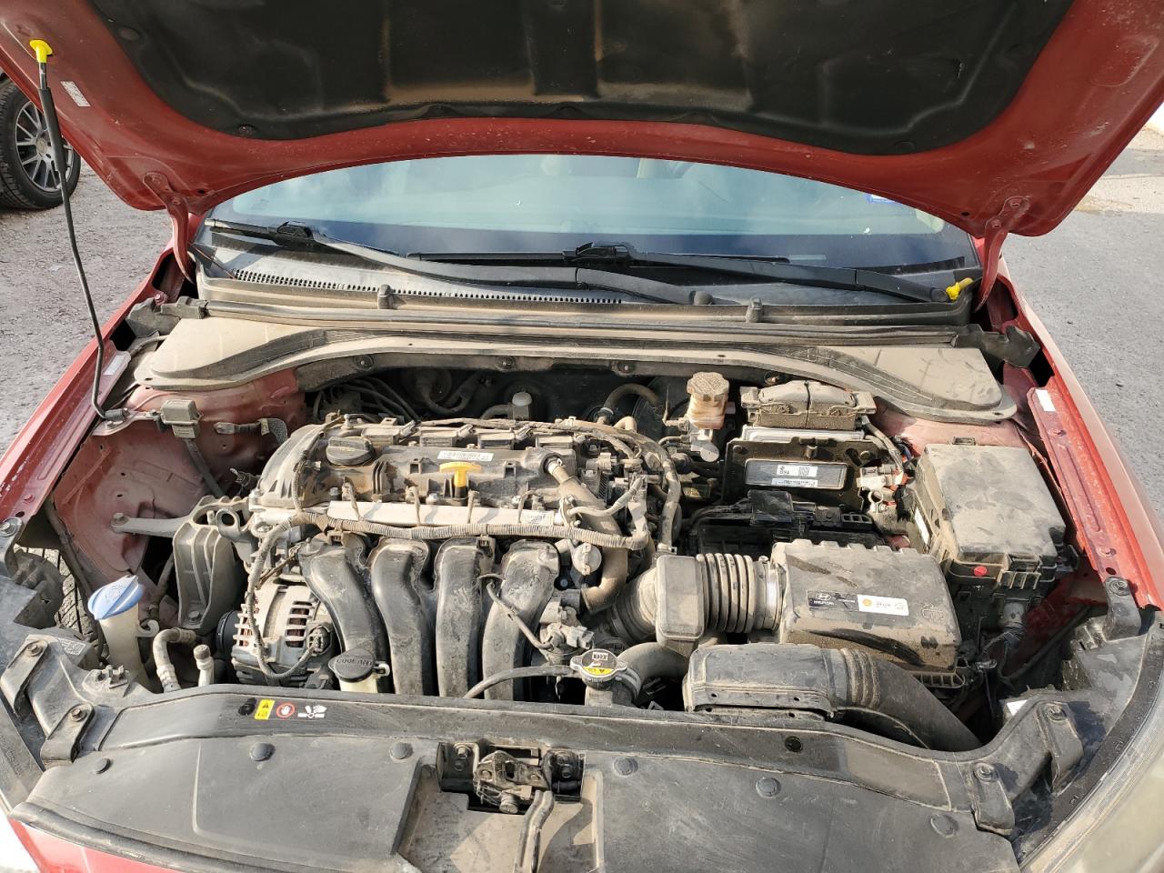 2018 Hyundai Elantra - Image 11