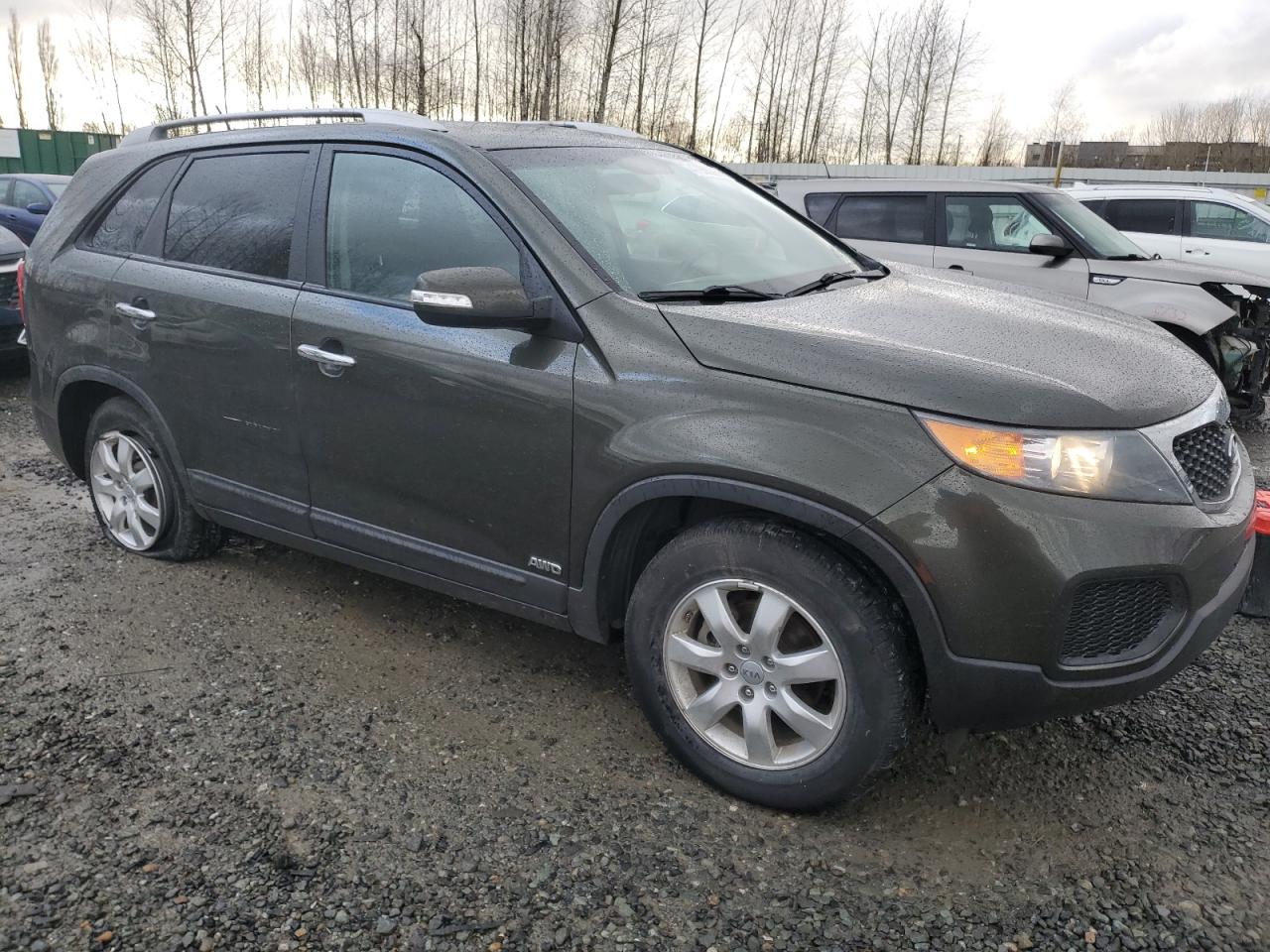 2013 Kia Sorento - Image 4