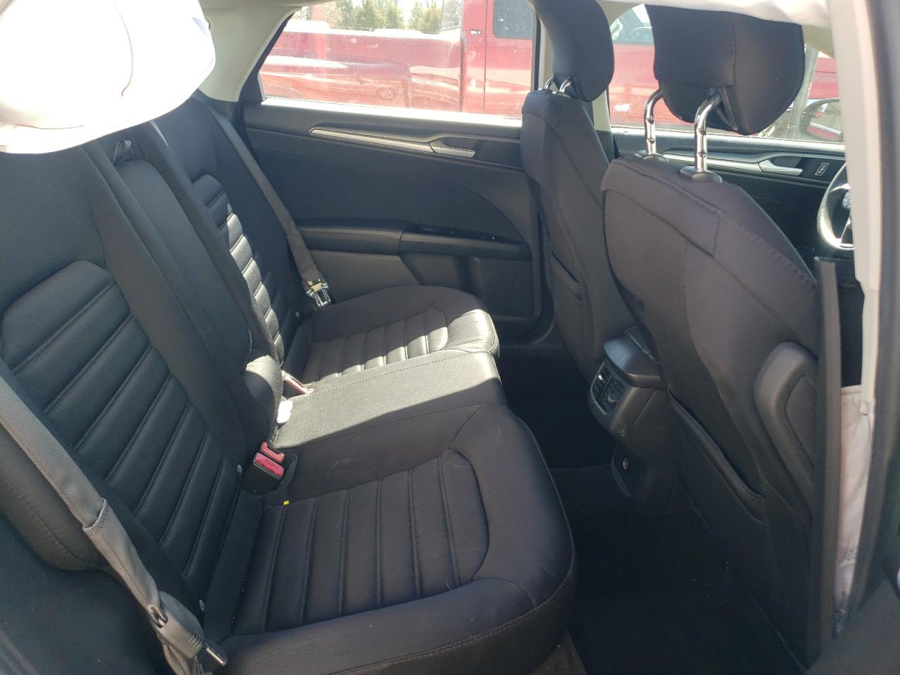 2015 Ford Fusion - Image 10
