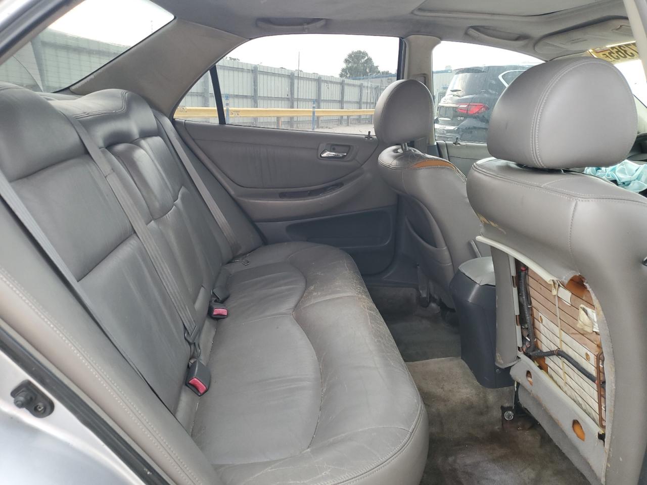 2002 Honda Accord - Image 11