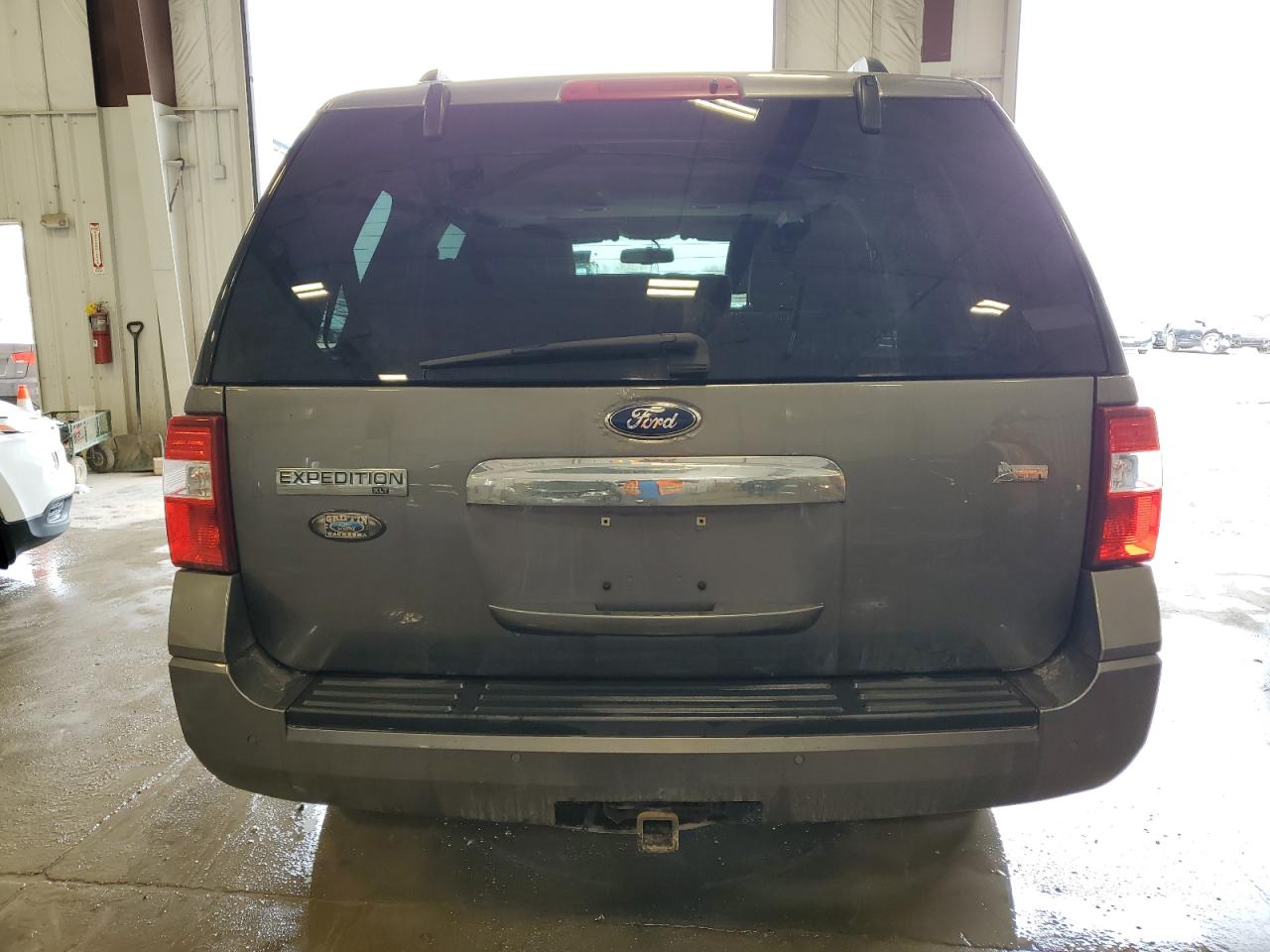 2012 Ford Expedition - Image 6