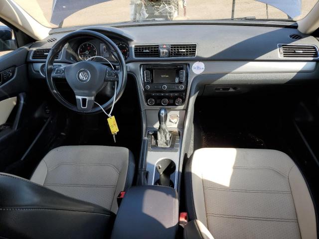 Sedans VOLKSWAGEN PASSAT 2014 Granatowy