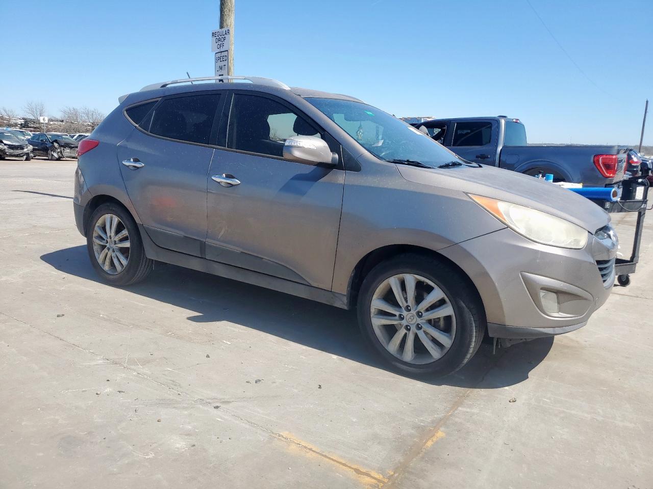 2012 Hyundai Tucson - Image 4