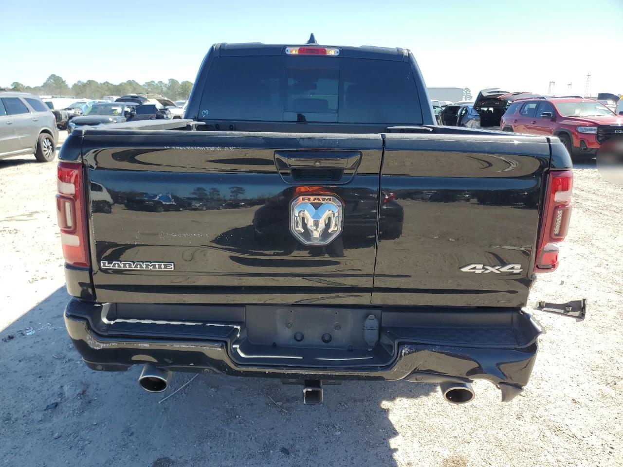 2020 RAM 1500 - Image 6