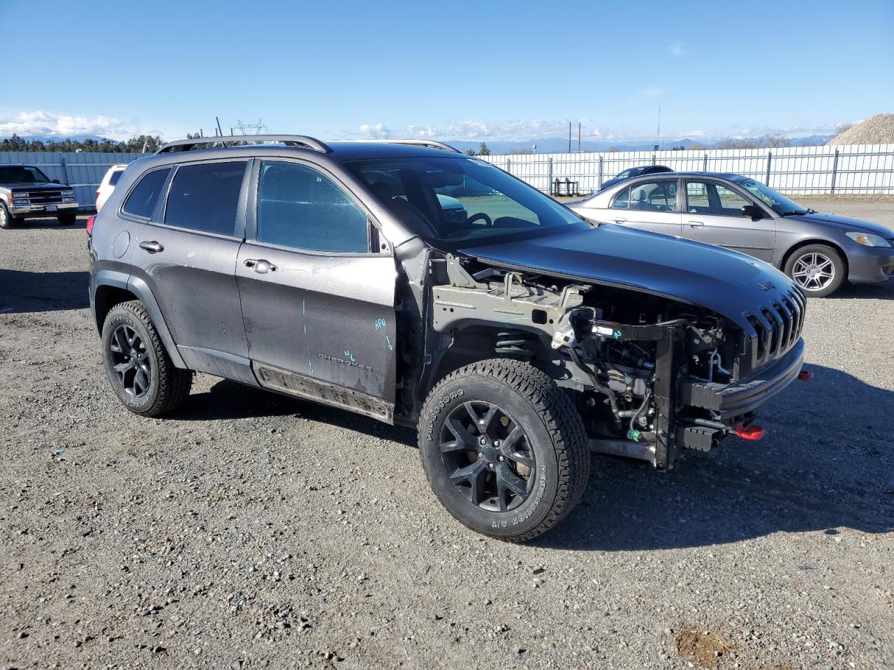 2018 Jeep Cherokee - Image 4