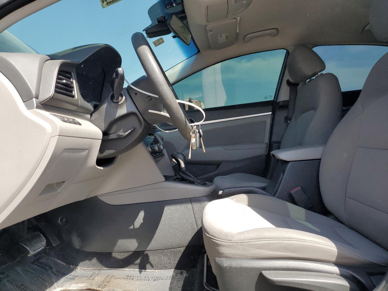 2020 Hyundai Elantra - Image 7
