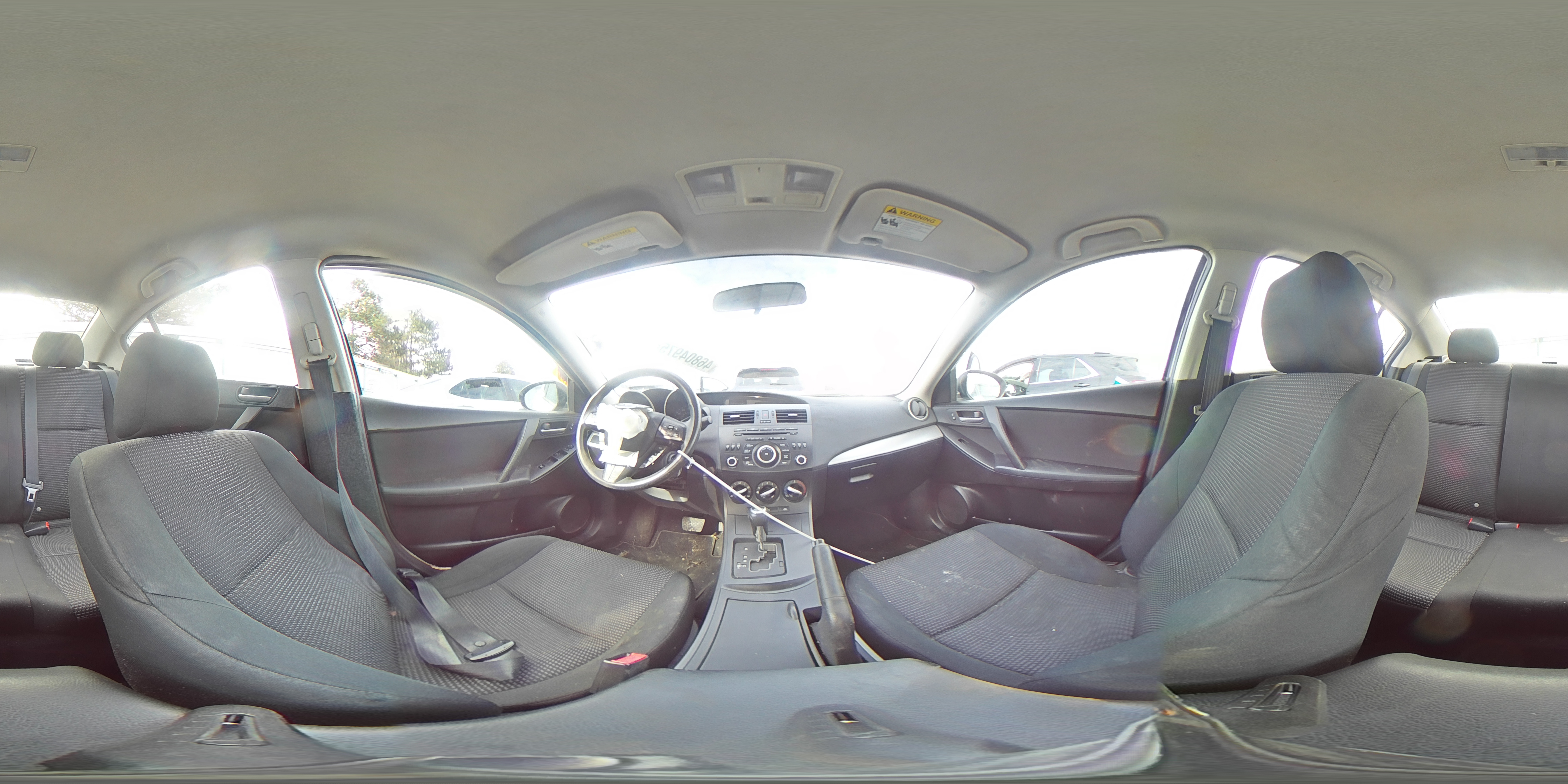 2013 Mazda 3 - Image 13