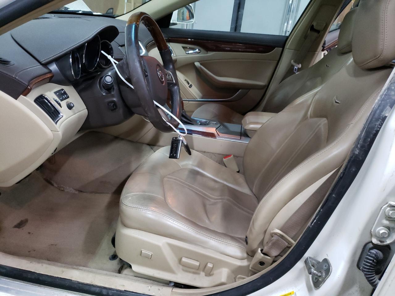2009 Cadillac CTS - Image 7
