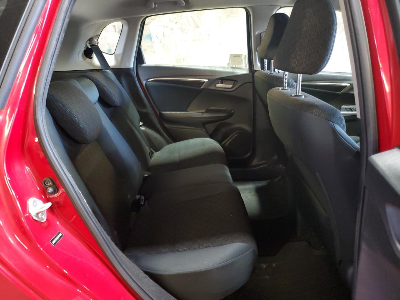 2016 Honda Fit - Image 10